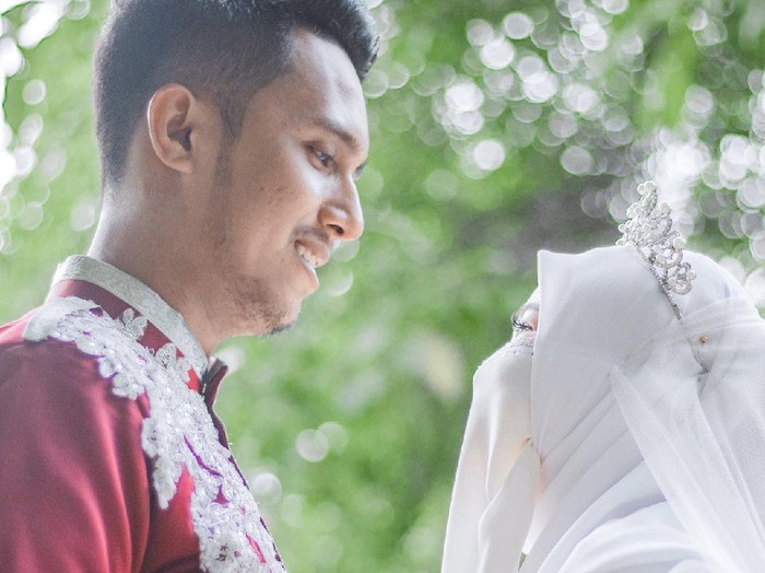 Dijodohkan Orangtua Kisah Cinta Pasangan yang Berakhir di Pelaminan Viral