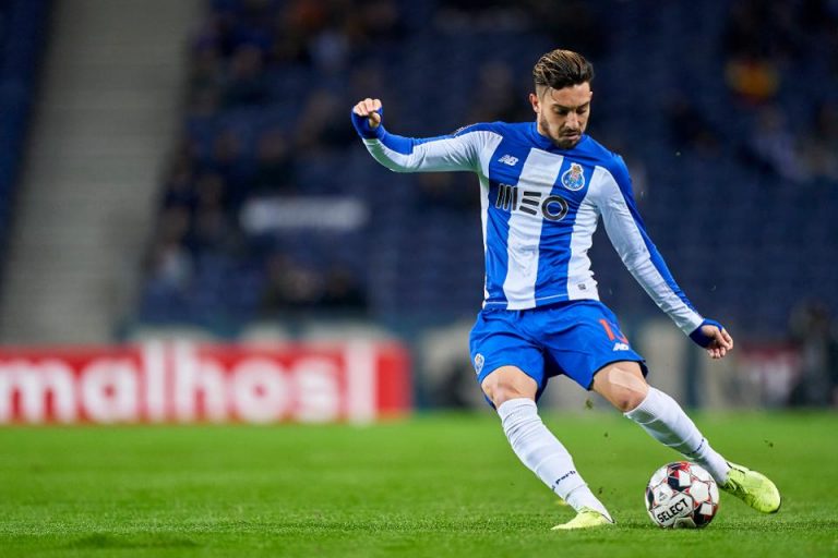 alex telles